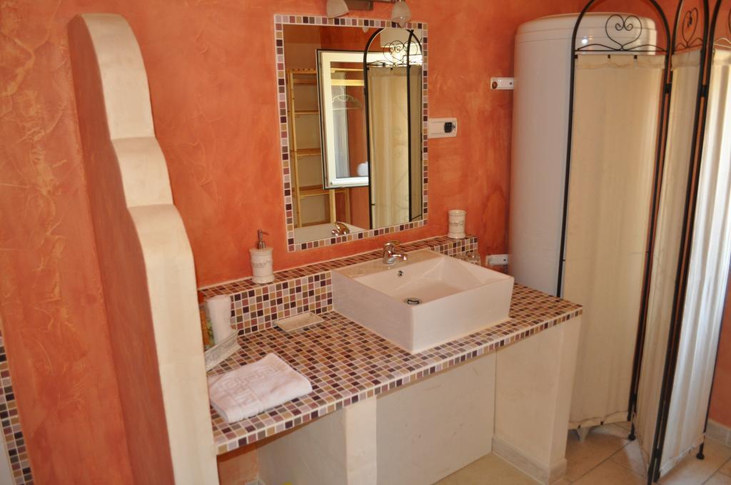La Ribeyrette Bed & Breakfast Chamborigaud Oda fotoğraf
